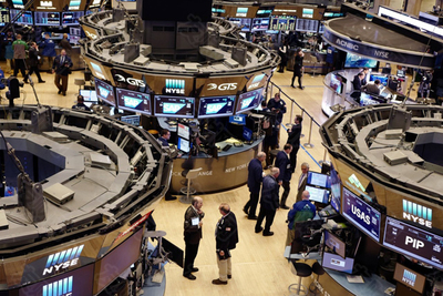 重大逆转 纽约证券交易所表示不会将中国三大电信公司摘牌